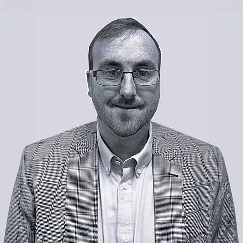 Tomás Beades, Operations Manager staff